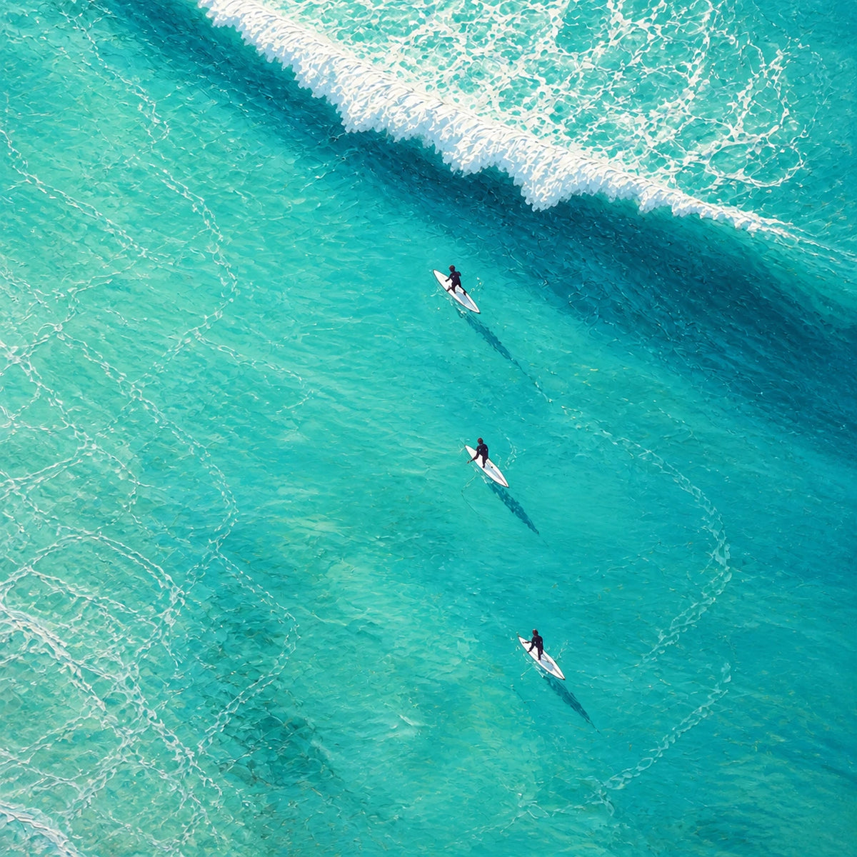 Hand-Painted Artwork | Into the Break [noon:detail:composition]