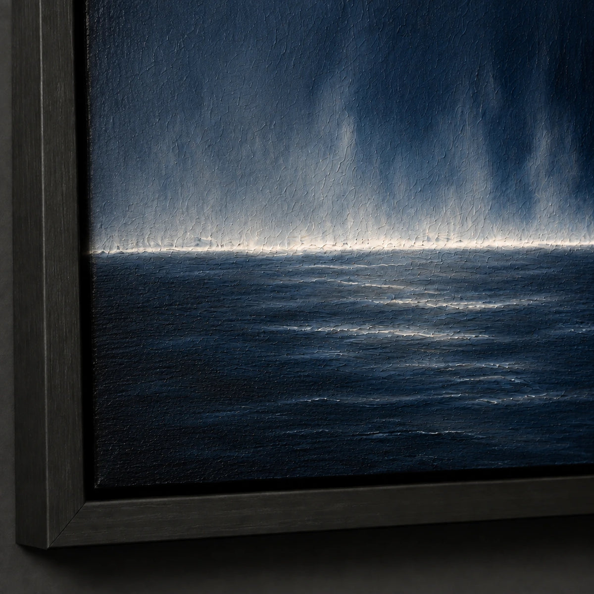horizon after dark, frame detail